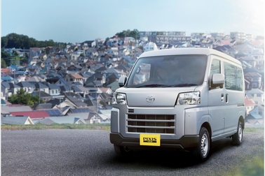 デラックス(2WD CVT)