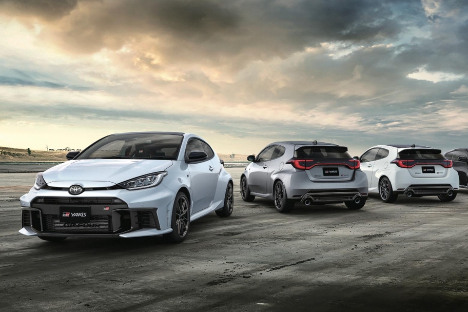 RZ“High performance”［GR-DAT（8AT・4WD）］