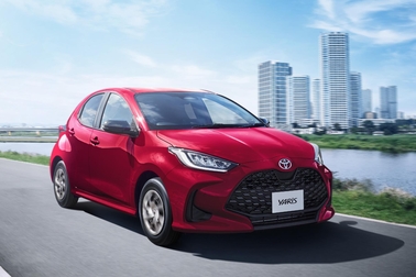 G（ハイブリッド・2WD）