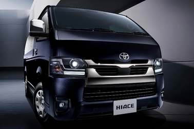 特別仕様車スーパーGL“DARK PRIME II”（2WD・2800ディーゼル・標準ボディ）