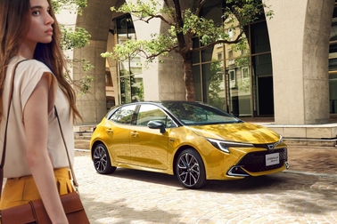 【モデル入り素材】特別仕様車 G“Z・ACTIVE ELEGANCE”［ベース車両はG“Z”］